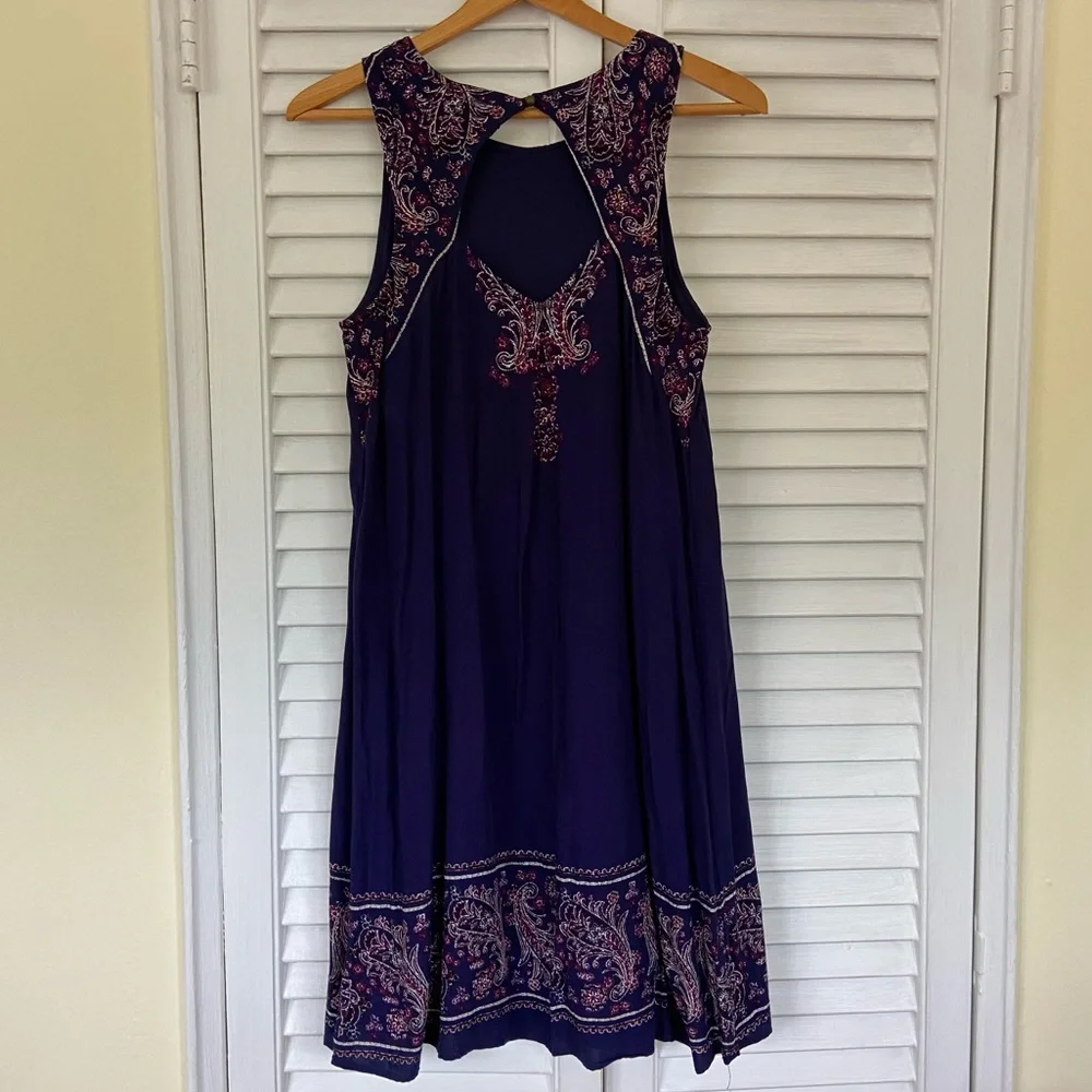 {Xhilaration} Navy Blue & Purple Dress - Medium - Picture 4 of 6